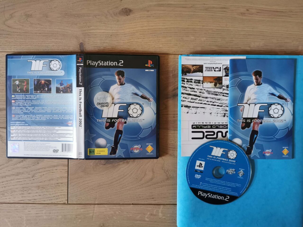 This Is Football 2002 10/10! - obrazek 2